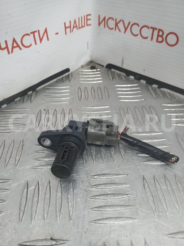 Датчик положения распредвала Mazda Axela 