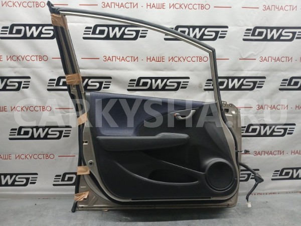 Дверь передняя левая Honda Fit 