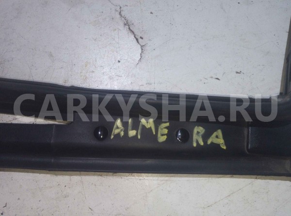 Уплотнитель двери Nissan Almera G15 (2012—2018) Nissan Almera оригинальный номер 82831EW800