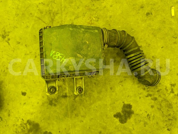 Корпус воздушного фильтра Mitsubishi Pajero 