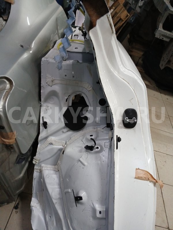 крыло заднее левое Lexus IS 