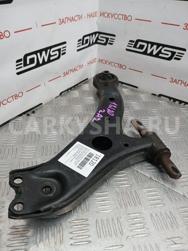 Рычаг подвески нижний Toyota Camry 
