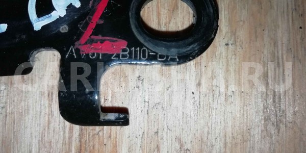 Кронштейн Ford Focus III (2011—2015) Ford Focus оригинальный номер av612b110ba