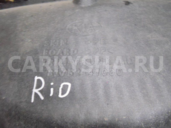 Обшивка двери багажника Kia Rio III (2011—2015) Kia Rio оригинальный номер 817524Y000