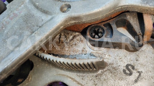 Педаль стояночного тормоза Mercedes-Benz W210 Mercedes-Benz E-klasse оригинальный номер 2024200312