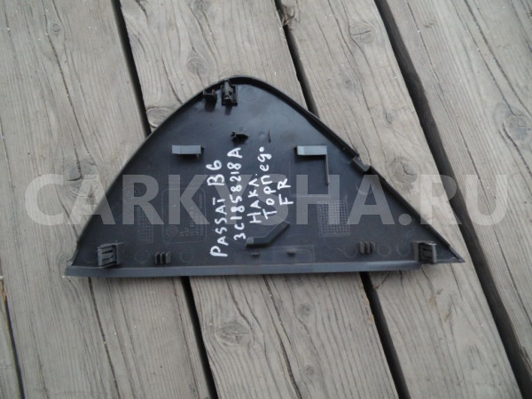 Накладка торпедо Volkswagen Passat B6 (2005—2010) Volkswagen Passat оригинальный номер 3c1858218a