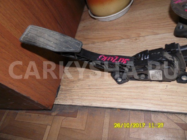 Педаль газа Suzuki Grand Vitara II рестайлинг (2008—2012) Suzuki Grand Vitara оригинальный номер 1590065J02