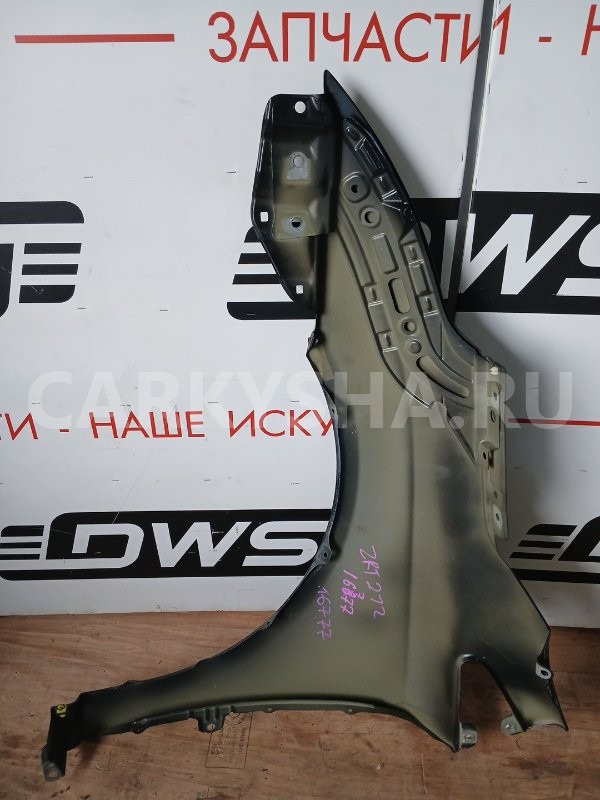 крыло переднее правое Toyota Avensis 