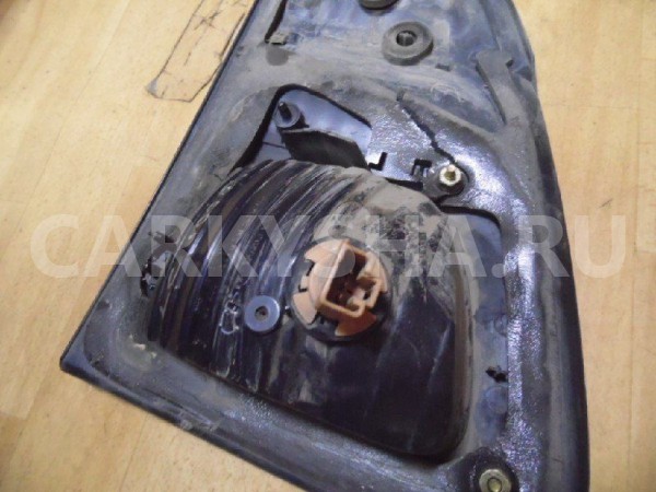 Фонарь задний Toyota Land Cruiser 100 (1998—2002) Toyota Land Cruiser оригинальный номер 8158060030