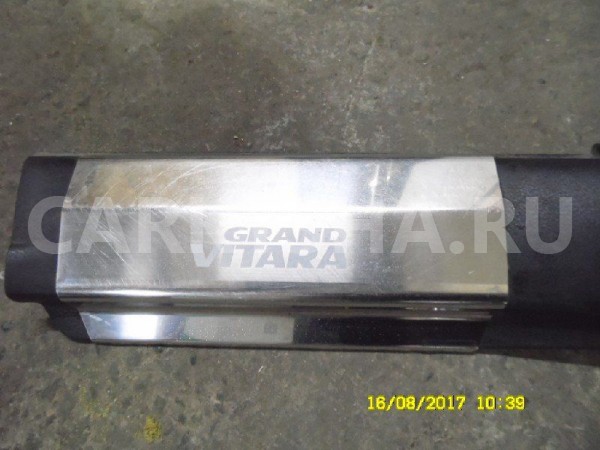Накладка порога (внутренняя) Suzuki Grand Vitara II (2005—2008) Suzuki Grand Vitara 
