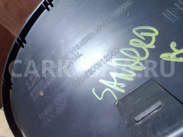 Накладка торпедо Renault Sandero I (2009—2014) Renault 14 оригинальный номер 8200912560f