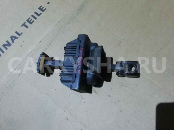 Ограничитель двери BMW X5 E70 (2006—2010) BMW X5 оригинальный номер 51217141024