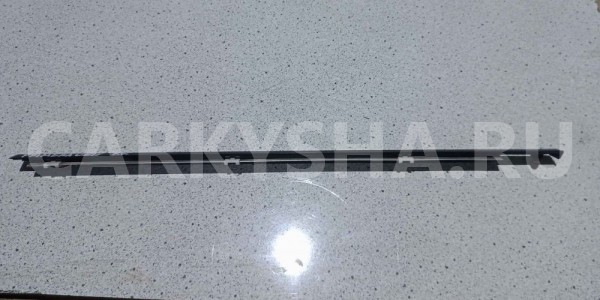 Накладка стекла Nissan Primera P11 рестайлинг (1999—2002) Nissan Primera оригинальный номер 835204y000