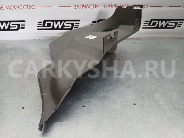 Обшивка багажника Toyota Vitz 