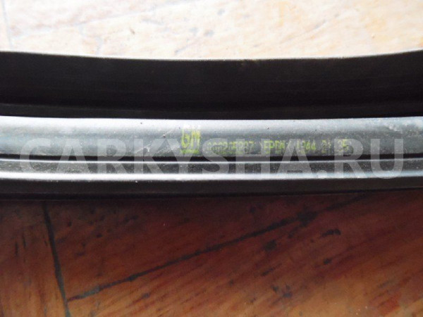 Уплотнитель двери Opel Vectra C (2002—2005) Opel Vectra оригинальный номер 000205237