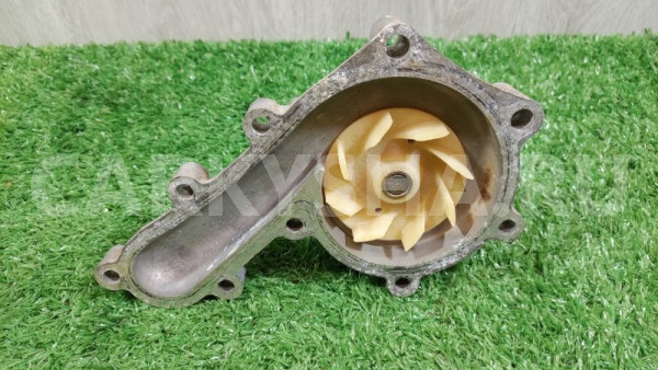 Насос водяной (помпа) Toyota Land Cruiser 1998 Toyota Land Cruiser оригинальный номер 1610019235