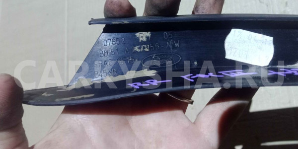 Накладка на дверь Ford Focus III (2011—2015) Ford Focus оригинальный номер bm51a247b56aew