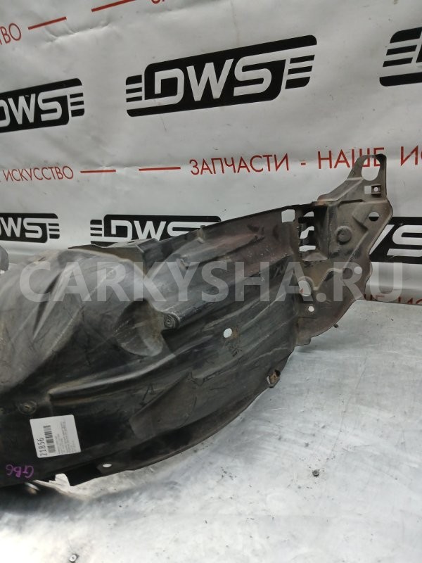 Подкрылок Honda Fit 