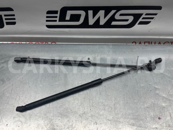 Амортизатор багажника Mazda Axela 