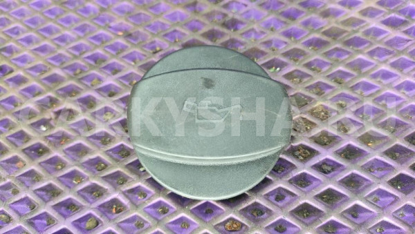 Крышка маслозаливной горловины Mercedes-Benz W210 Mercedes-Benz Vito оригинальный номер 1110180302