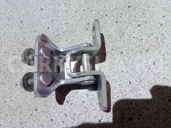 Петля двери Mitsubishi ASX I (2010—2013) Mitsubishi ASX оригинальный номер 5732A008