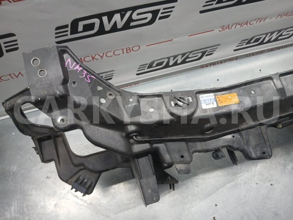 Рамка радиатора Nissan Stagea 