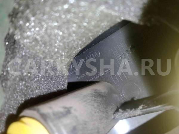 Крышка зеркала внутренняя Kia Rio II рестайлинг (2009—2011) Kia Rio оригинальный номер 876601g000