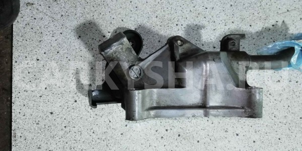 Фланец двигателя системы охлаждения Honda CR-V III (2006—2009) Honda CR-V оригинальный номер 18712RZAA00