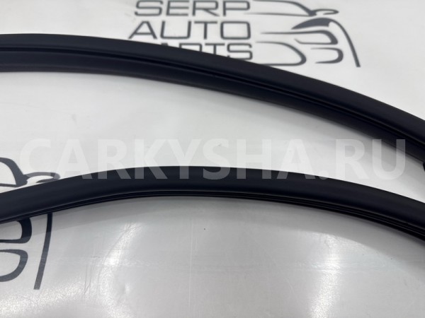 Уплотнитель двери передний левый Kia Ceed CD D4FE Kia Cee'd 