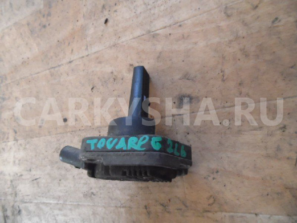 Датчик уровня масла Volkswagen Touareg I (2002—2006) Volkswagen Touareg оригинальный номер 1J0907660C