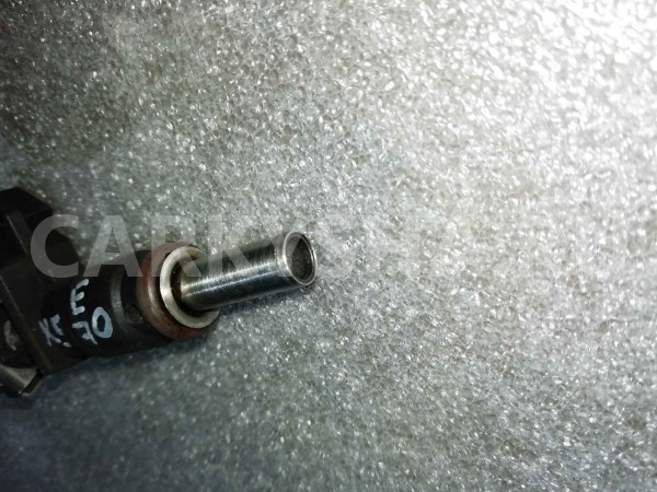 Форсунка топливная BMW X5 E70 (2006—2010) BMW X5 оригинальный номер 13537531634