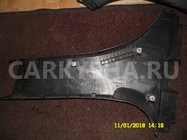 Обшивка стойки Mitsubishi Lancer X (2007—2010) Mitsubishi Lancer 