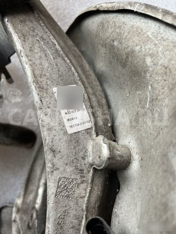 Поворотный кулак левый Audi A6 C7 Audi A6 