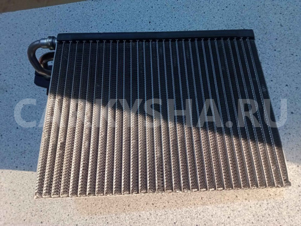 Испаритель кондиционера Mercedes-Benz GL-класс X164 (2006—2009) Mercedes-Benz G-klasse оригинальный номер A1648300158