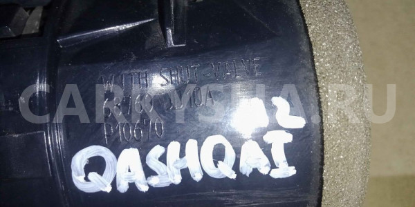 Дефлектор воздушный Nissan Qashqai I рестайлинг (2010—2013) Nissan Qashqai оригинальный номер 68760jd10a