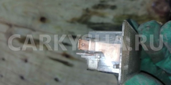 Плафон салонный Kia Rio III (2011—2015) Kia Rio оригинальный номер 926013F000