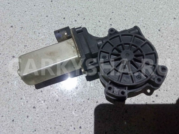 Моторчик стеклоподъемника Renault Sandero I (2009—2014) Renault 14 оригинальный номер 8200733828