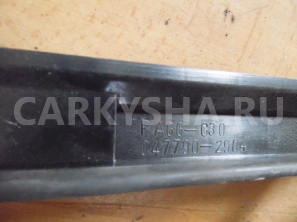 Кронштейн радиатора Mercedes-Benz E-класс W212/S212/C207/A207 (2009—2013) Mercedes-Benz E-klasse оригинальный номер 0477902904