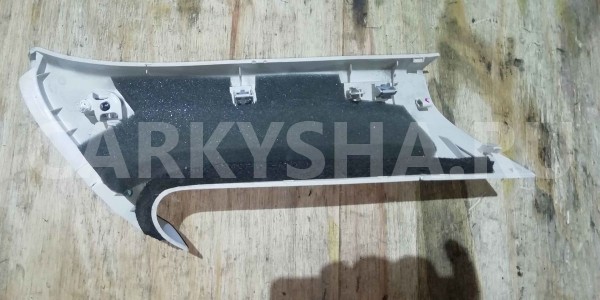 Обшивка стойки Ford Focus III (2011—2015) Ford Focus оригинальный номер bm51n31010adw