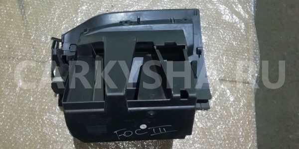 Бардачок Ford Focus III (2011—2015) Ford Focus оригинальный номер bm51a06044