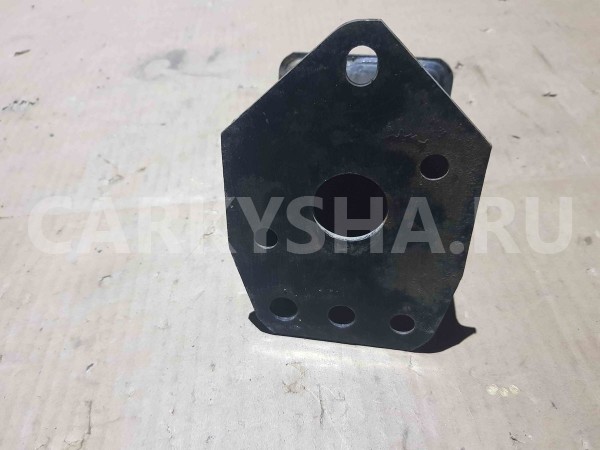 Кронштейн усилителя бампера Toyota Land Cruiser Prado 120 (2002—2007) Toyota Land Cruiser оригинальный номер 5202560010