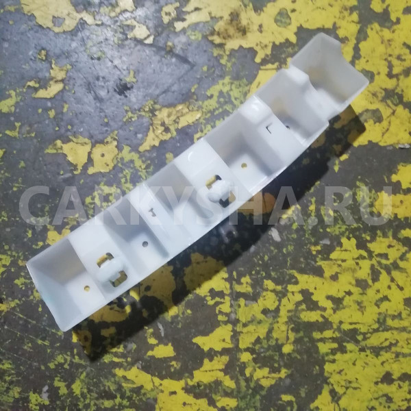 Кронштейн Toyota Hilux VII рестайлинг (2011—2015) Toyota Hilux оригинальный номер 664230k010