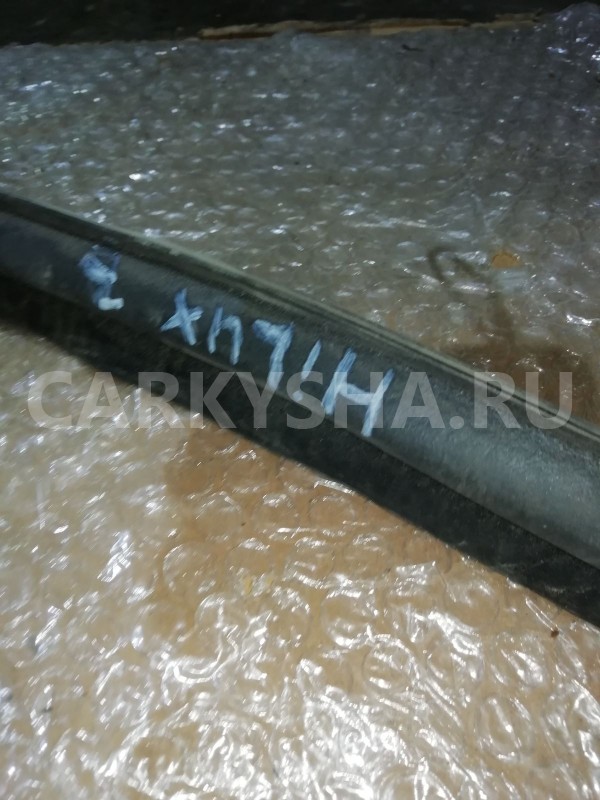 Уплотнитель Toyota Hilux VII рестайлинг (2011—2015) Toyota Hilux 