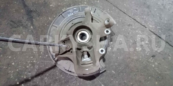 Кулак Mercedes-Benz M-класс W164 рестайлинг (2008—2011) Mercedes-Benz M-klasse оригинальный номер A1643501308