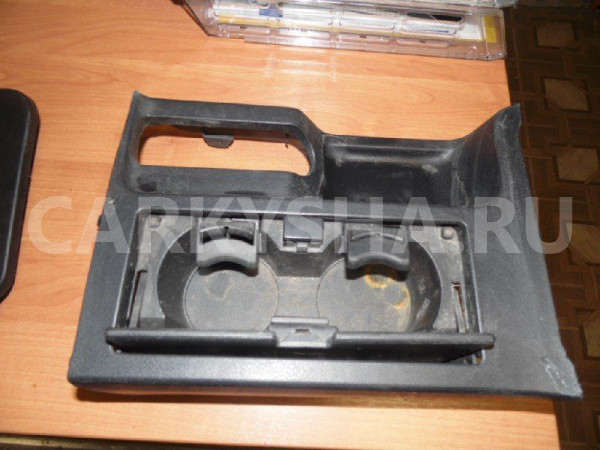 Подстаканник Suzuki Grand Vitara II рестайлинг (2008—2012) Suzuki Grand Vitara 