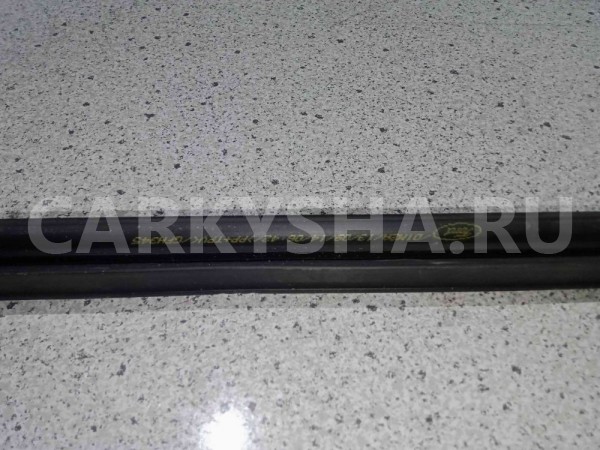 Уплотнитель стекла Ford Fiesta Mk6 рестайлинг (2012—2019) Ford Fiesta оригинальный номер 1746920