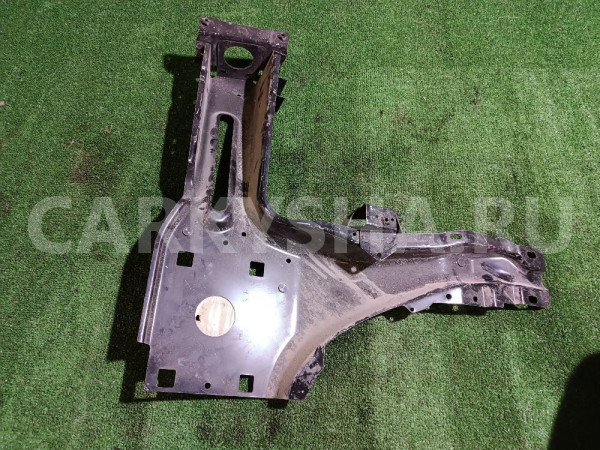 Рамка радиатора Land Rover Range Rover оригинальный номер LR011565