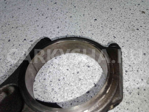 Поршень с шатуном Land Rover Discovery III (2004—2009) Land Rover Discovery оригинальный номер 1316180