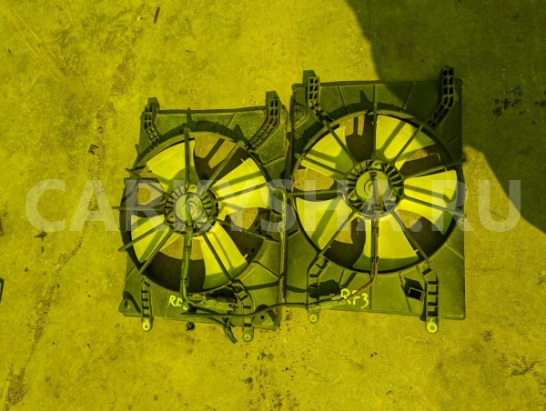 Диффузор радиатора Honda Stepwgn 