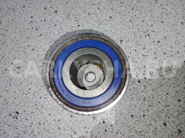 Ролик дополнительный ремня ГРМ Land Rover Discovery III (2004—2009) Land Rover Discovery оригинальный номер 4s7q6c348bc